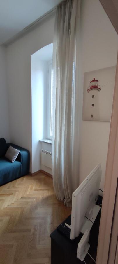 Apartment Milani With Private Garage Opatija Luaran gambar