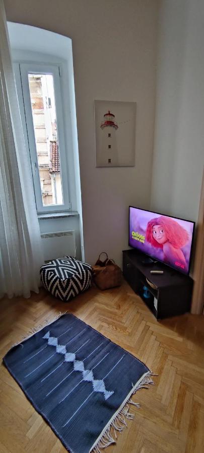 Apartment Milani With Private Garage Opatija Luaran gambar
